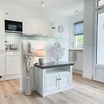 Strandlounge Apartment *